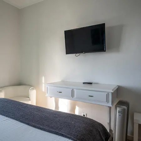 Pensionat Ensuite 1 Azul Rochedo 3*