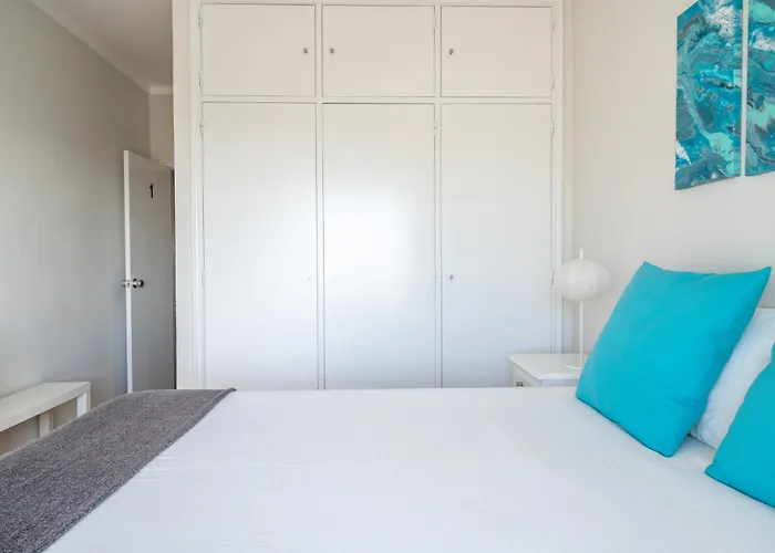 Ensuite 1 Azul Rochedo Santo Isidoro