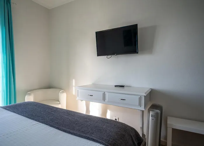 بيت ضيافة Ensuite 1 Azul Rochedo 3*