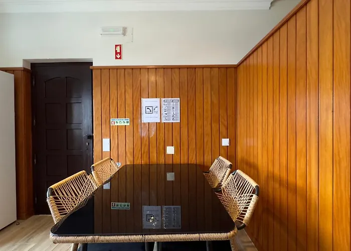 بيت ضيافة Ensuite 1 Azul Rochedo